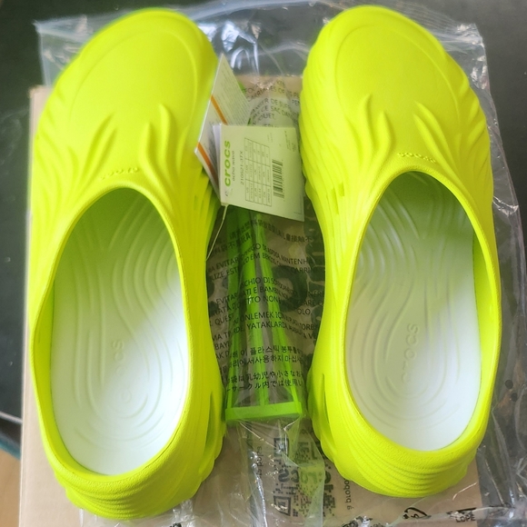 CROCS ECHO WAVE  Limited Edition Colour Mens 10 - Picture 3 of 5